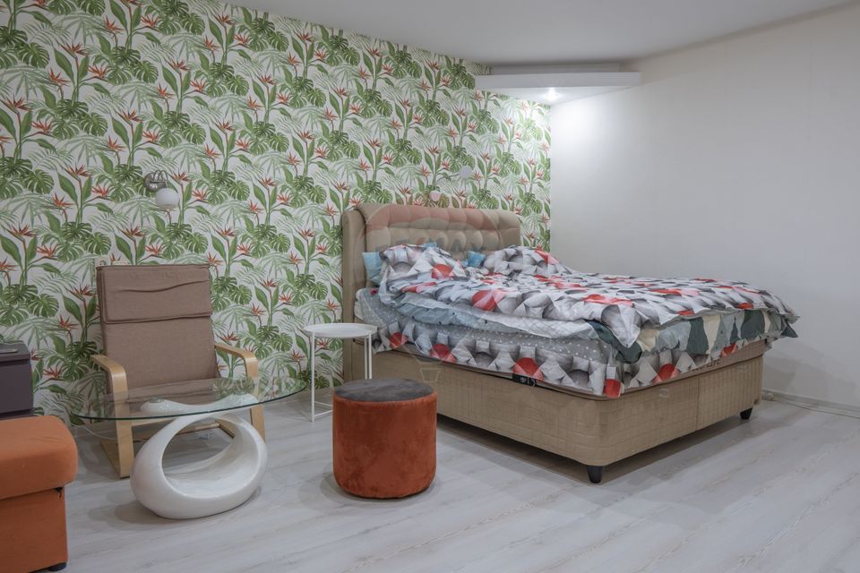 DE VANZARE Reședință Premium cu Piscină și Teren Generos – Chiajna