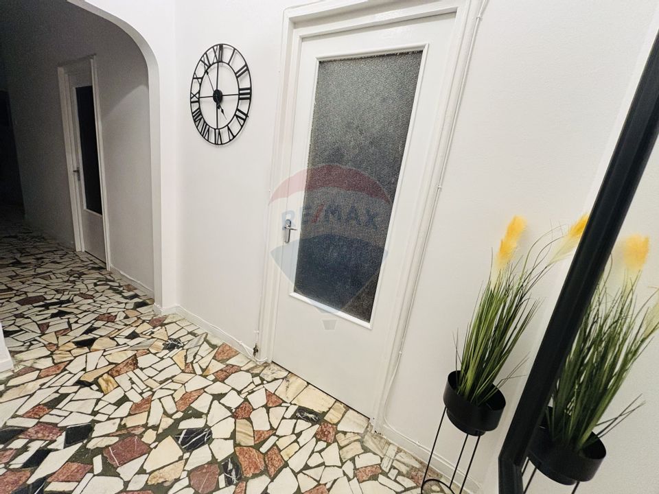 Apartament cu 3 camere de închiriat Eminescu Dacia