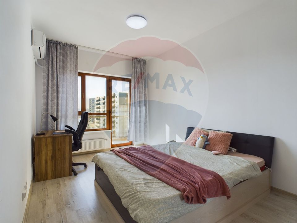 Apartament de vanzare 4 camere– 3 minute de metrou Mihai Bravu