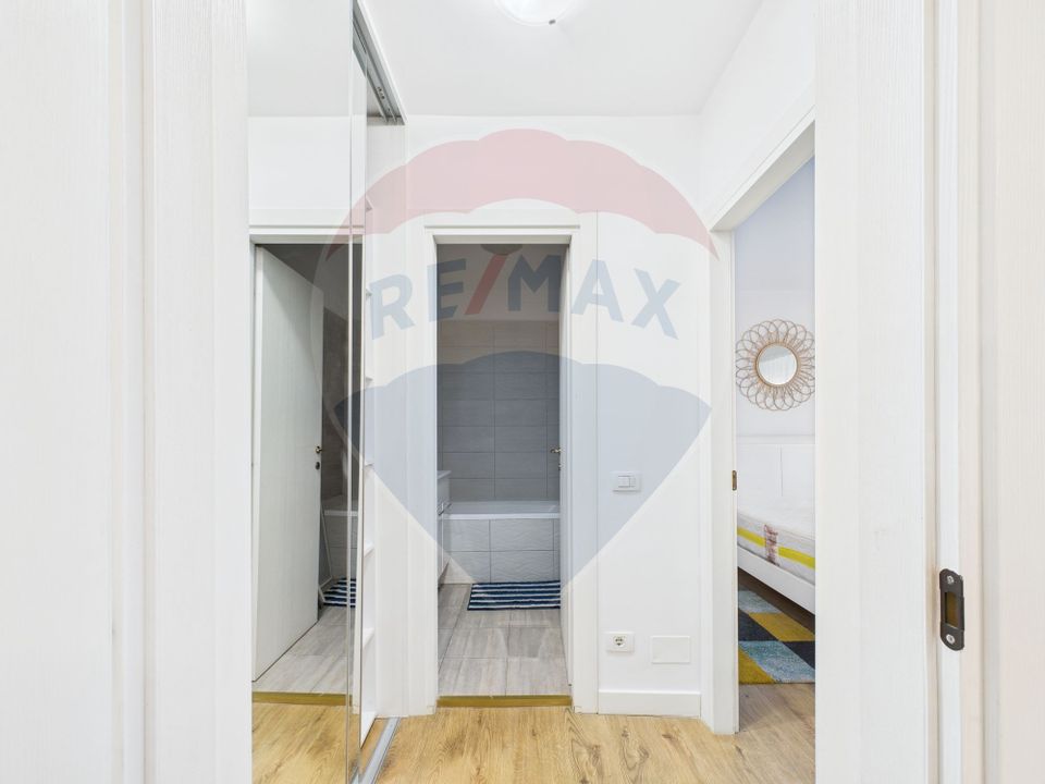 3 room apartment - ultracentral, Romana Square