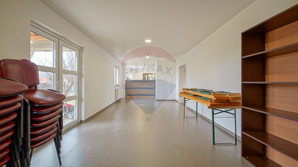 COMISION 0|VILA  STUPINI – 1.400 MP TEREN, 295 MP UTILI