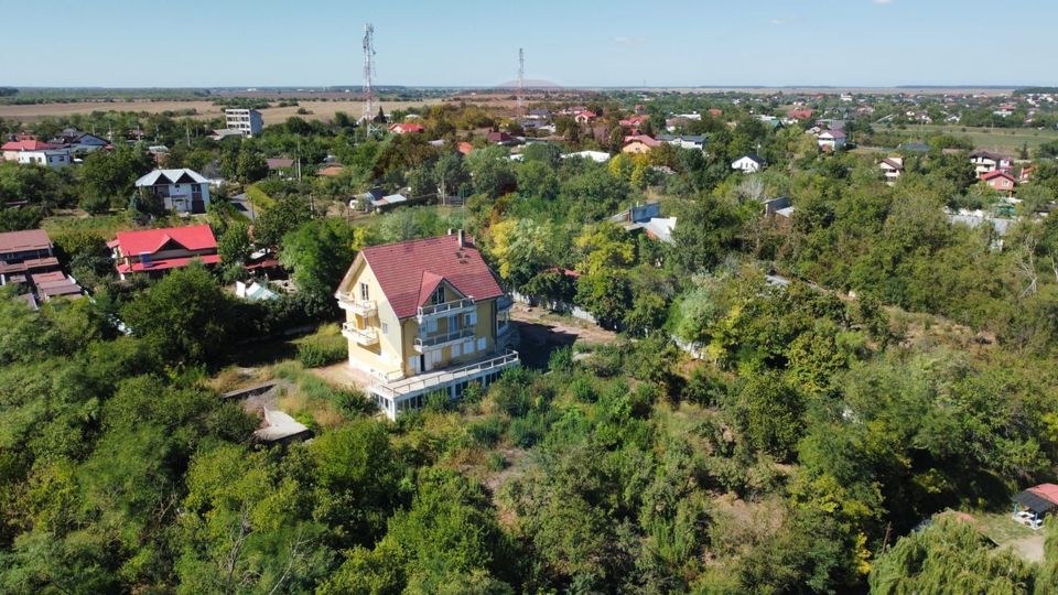 10 room House / Villa for sale