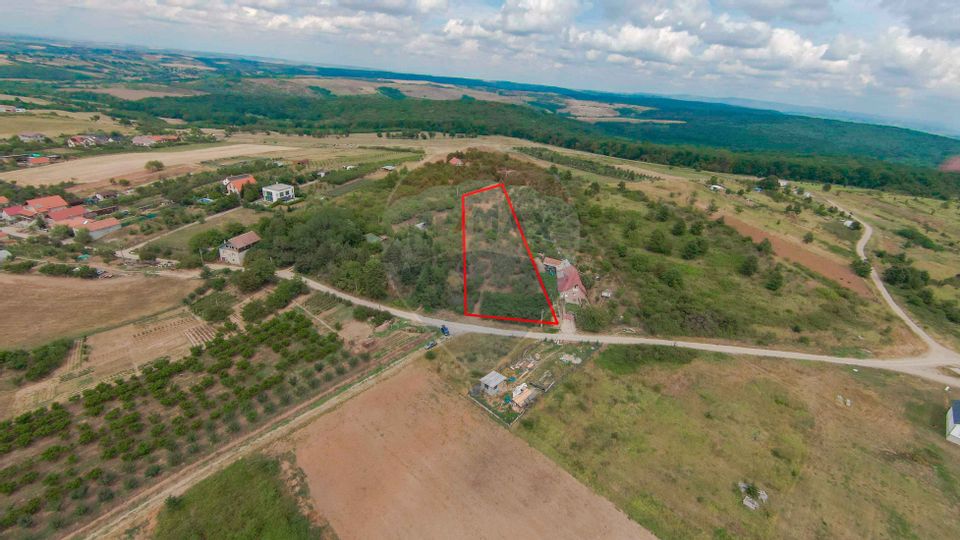 De vânzare Teren 3995mp intravilan Săldabagiu de Munte