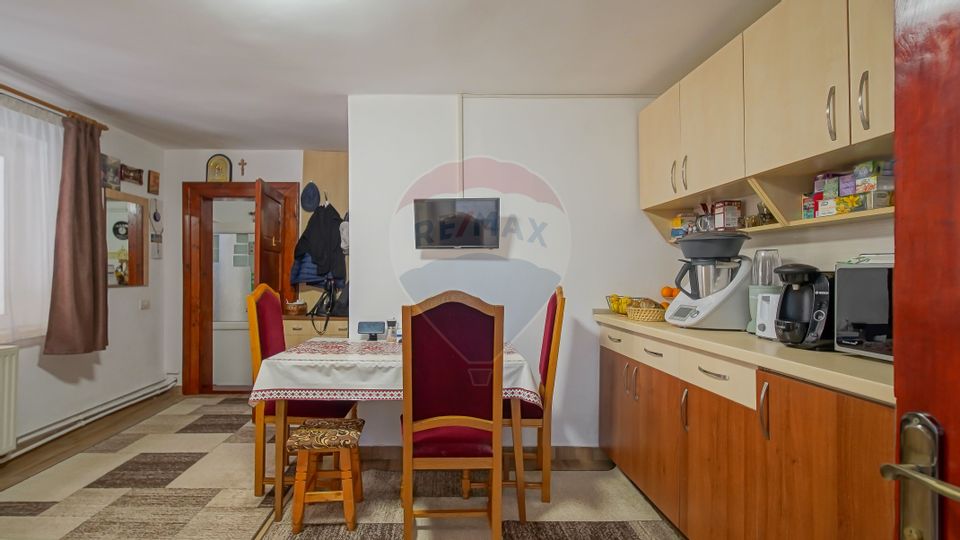 9 room House / Villa for sale, Promenada area