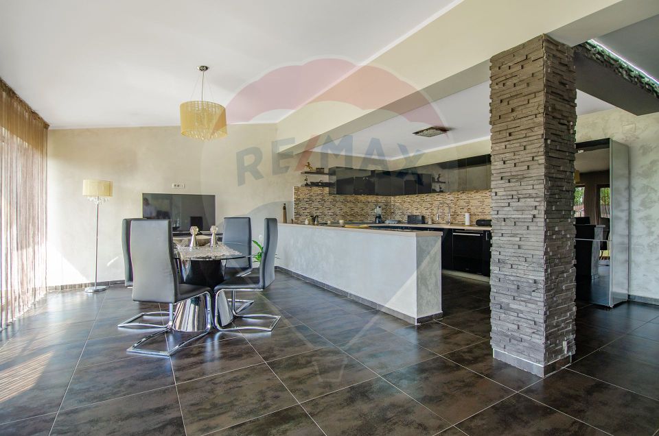 5 room House / Villa for sale