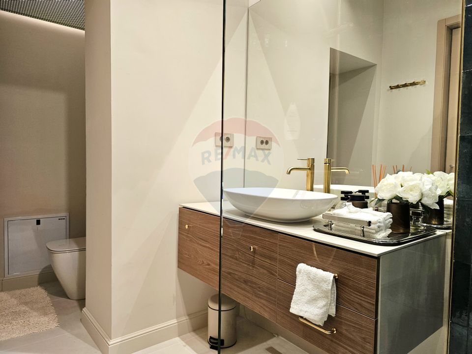 Apartament ULTRAFINISAT cu 2 camere, parcare de închiriat Ultracentral