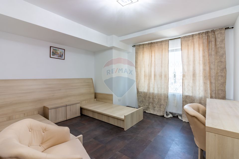 Închiriere activ complet: policlinică, cămin seniori & catering