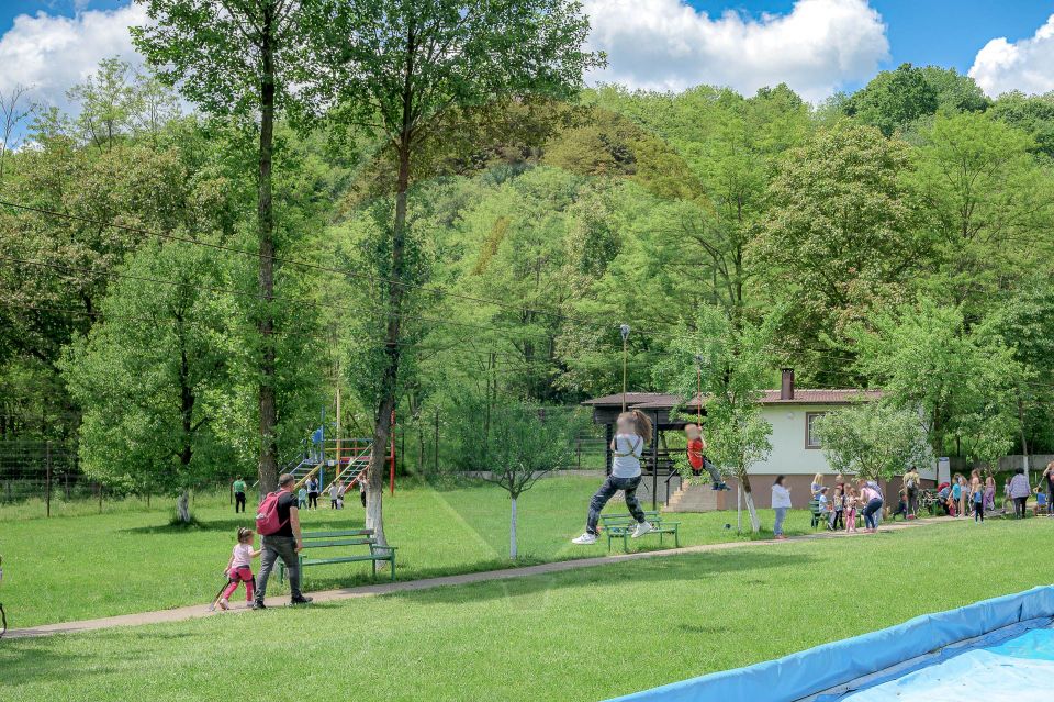 Parc de distractii cu Pensiune si Restaurant, in Arges, de vanzare