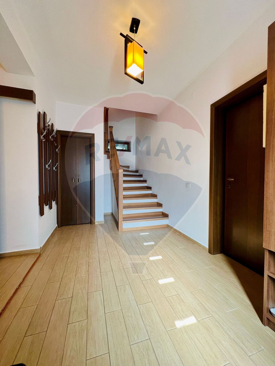 4 room House / Villa for sale