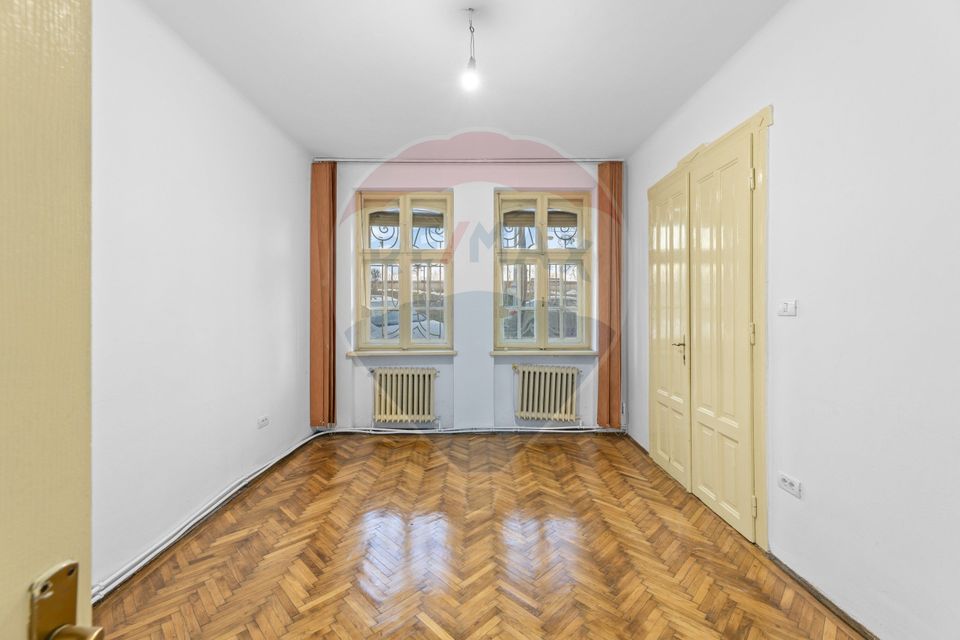 134sq.m Office Space for rent, Central area