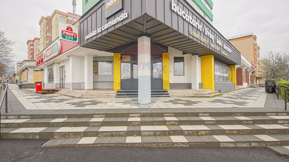 320sq.m Commercial Space for sale, Darste area