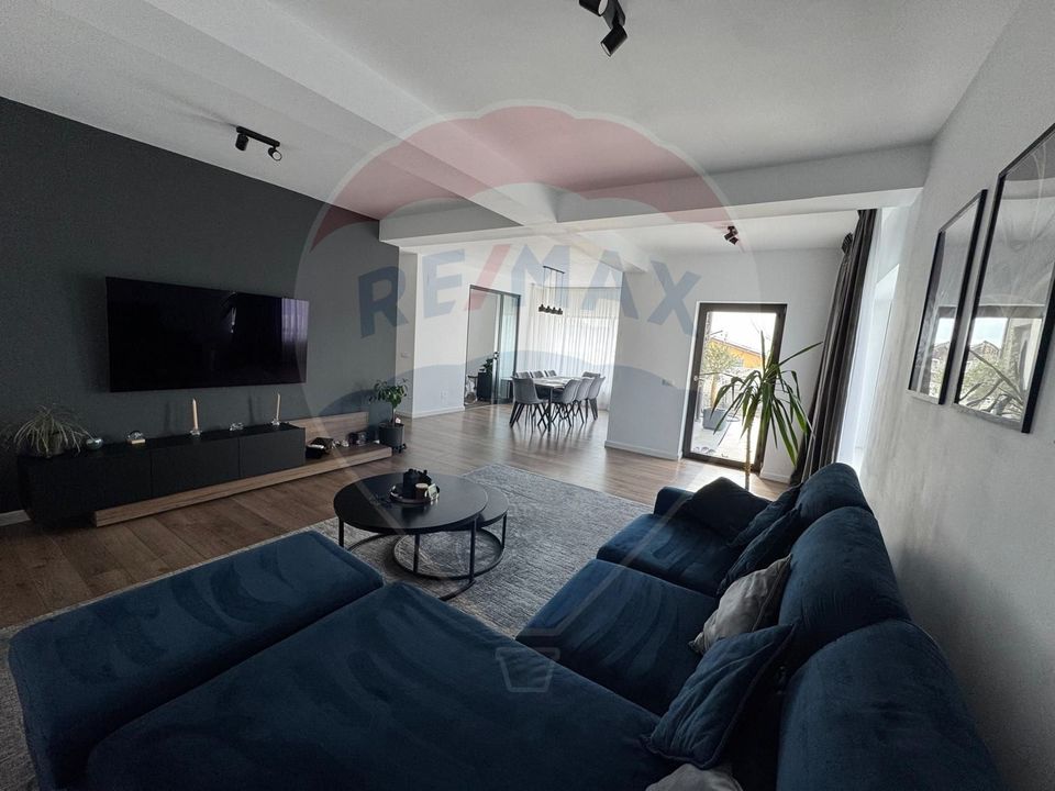 4 room House / Villa for sale