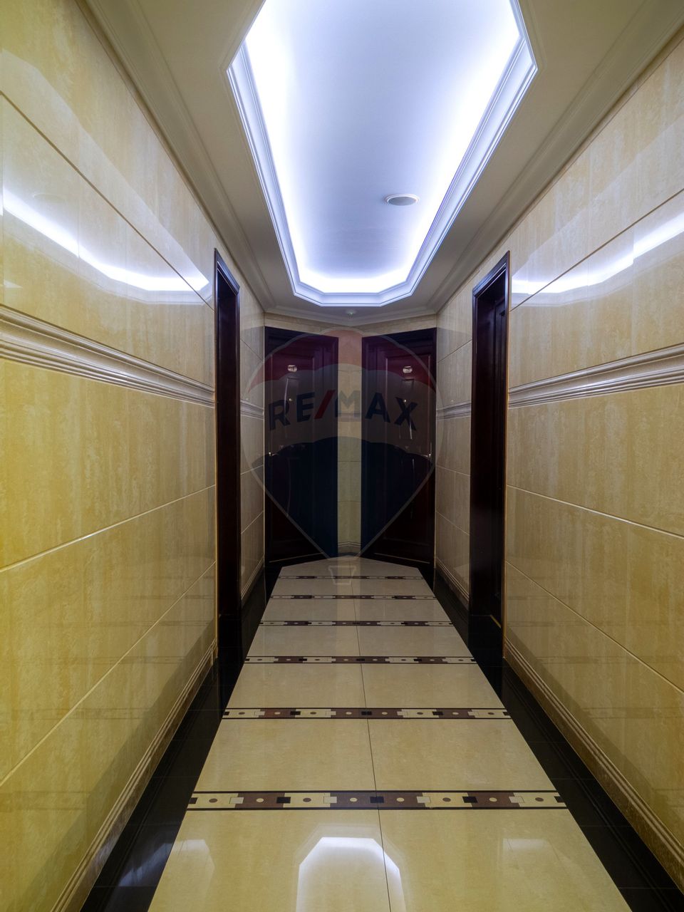 36 room Hotel / Pension for sale, Furnica area