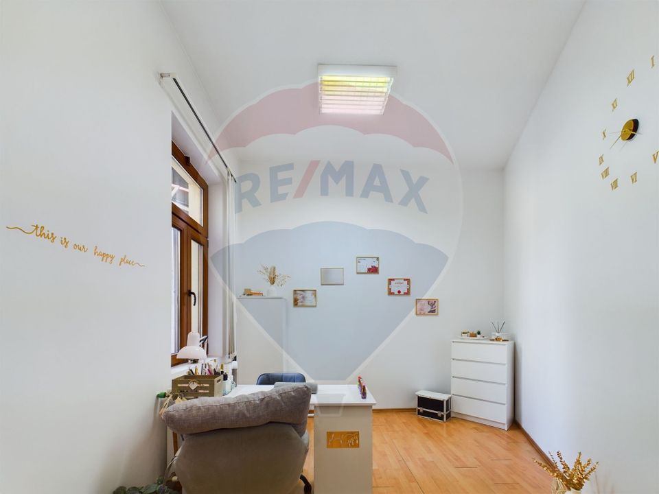 13 room House / Villa for sale, P-ta Victoriei area