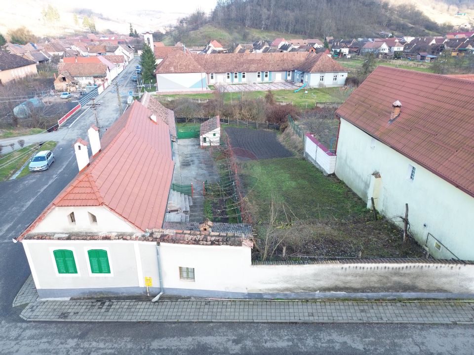 Casă / Vilă cu 4 camere de vânzare