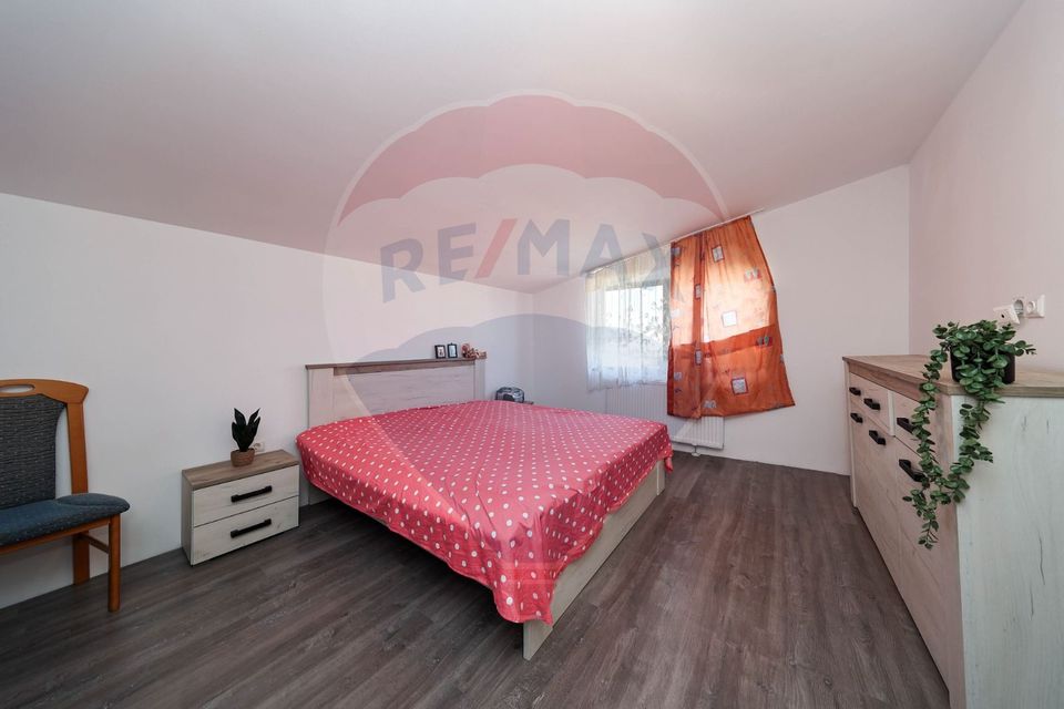 5 room House / Villa for sale