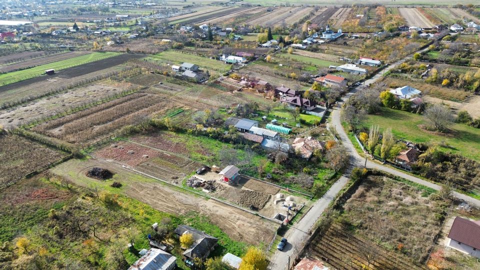 Land 1,727sqm Biliesti / Strada salcamului