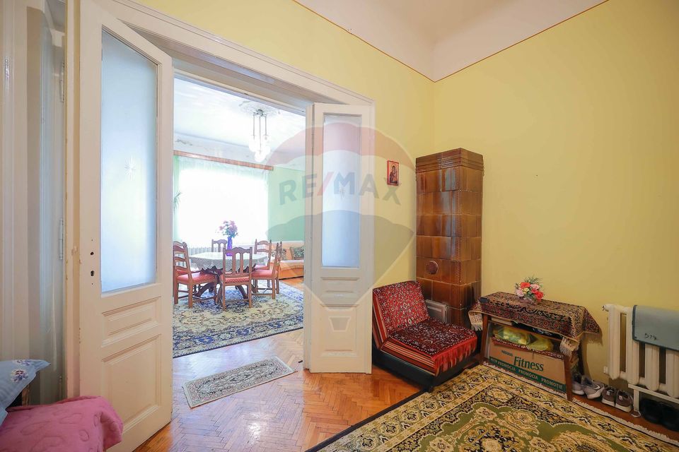 5 room Apartment for sale, Ultracentral area