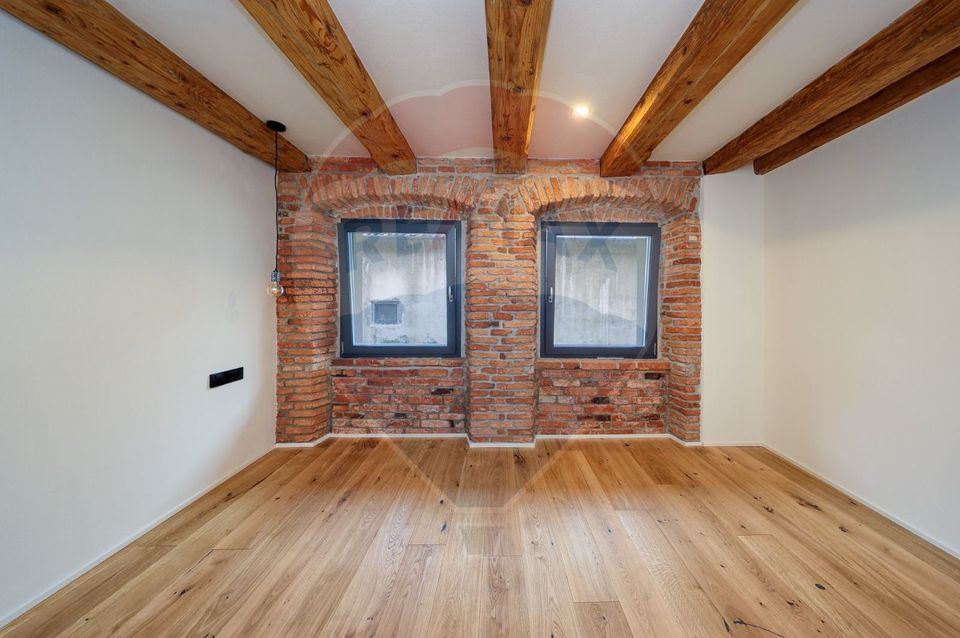 3 room Apartment for sale, Centrul Istoric area