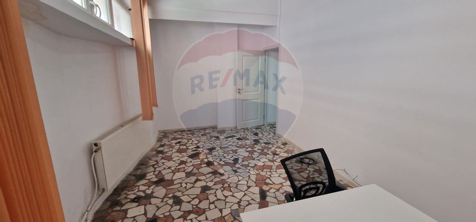 50sq.m Office Space for rent, Central area