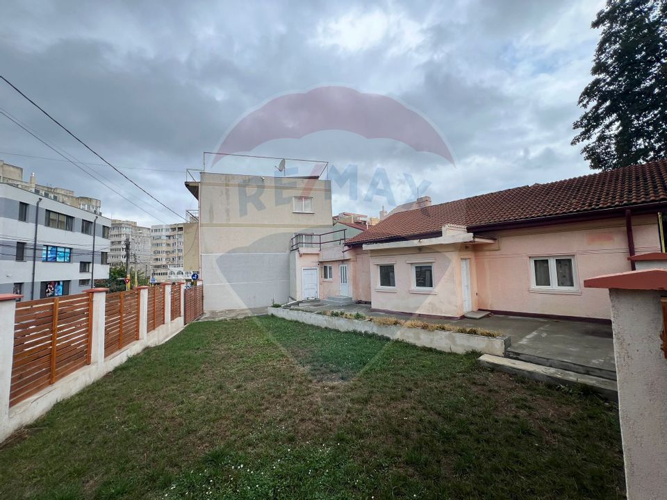 Casa/ Spatiu de inchiriat in zona cetrala Trocadero Constanta