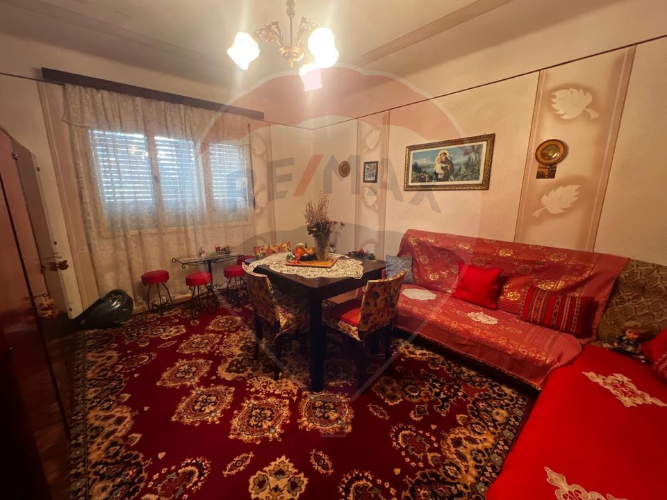 OCAZIE!!! Casă 2 camere cu centrala  zona Gai teren 1230 mp + garaj