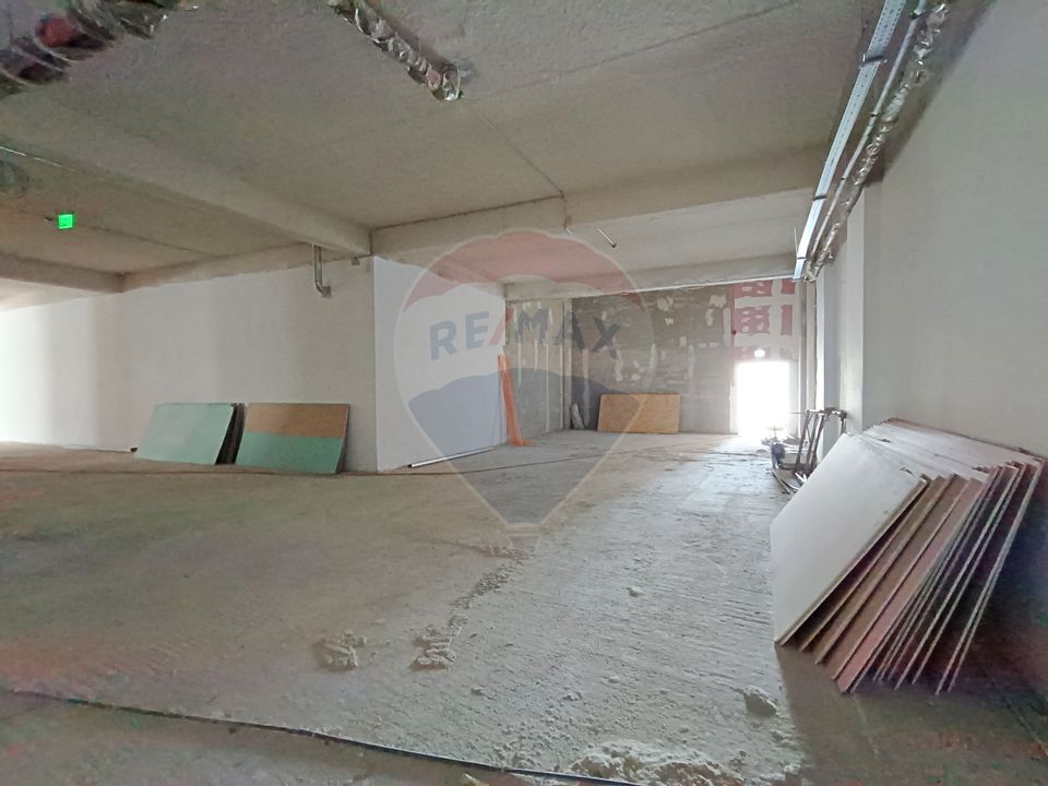 Inchiriere Spațiu Comercial langa Pasarela Metrou Berceni | Open Space