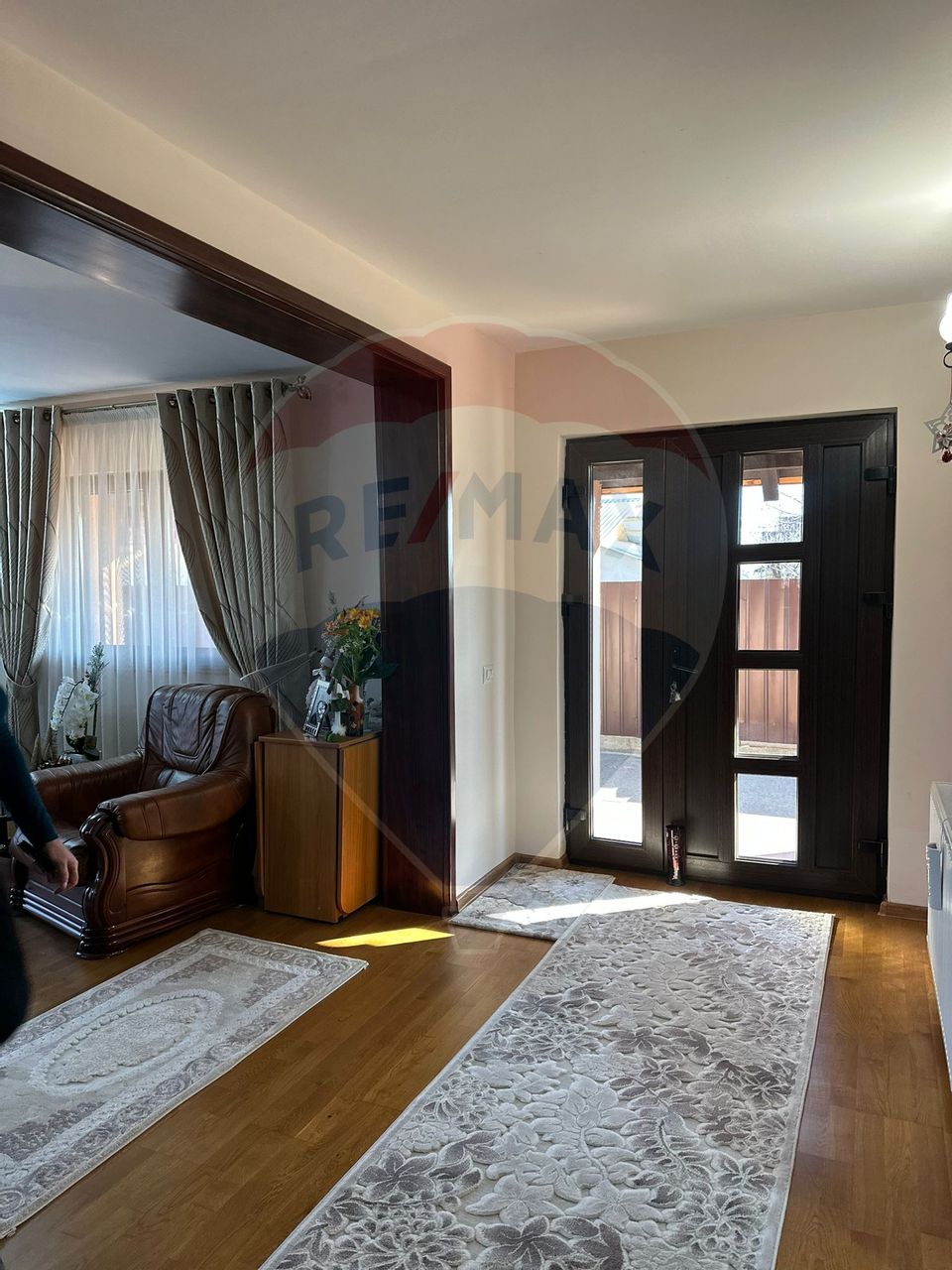 4 room House / Villa for sale