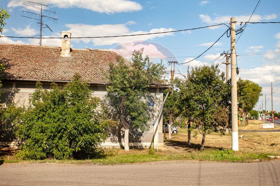 4 room House / Villa for sale, Periferie area