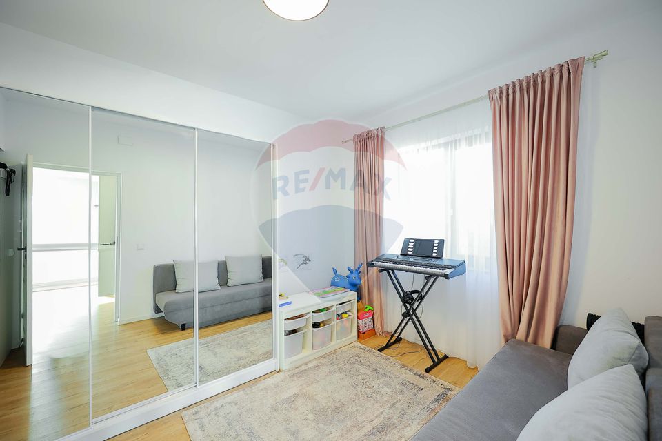 4 room House / Villa for sale