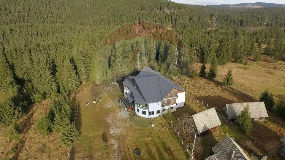 32 room Hotel / Pension for sale