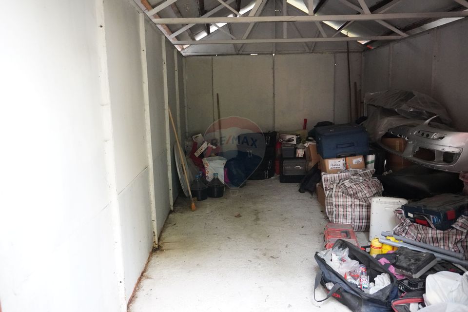 Apartament cu 3 camere de vânzare Str. 1 Mai