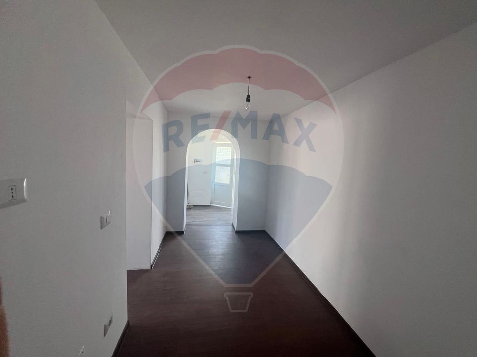 2 room House / Villa for sale, Central area