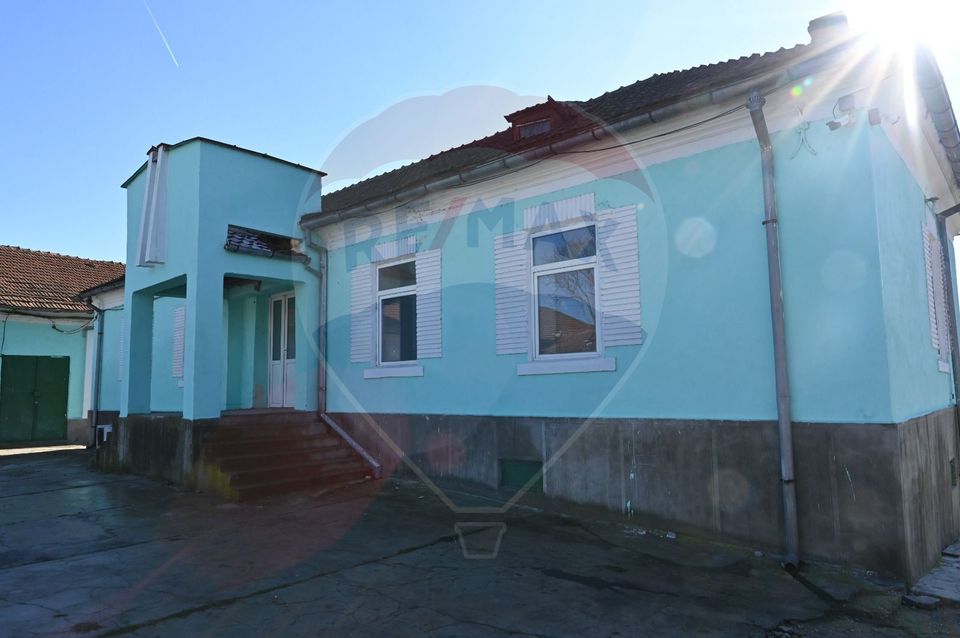 1,574sq.m Industrial Space for sale, Brestei area