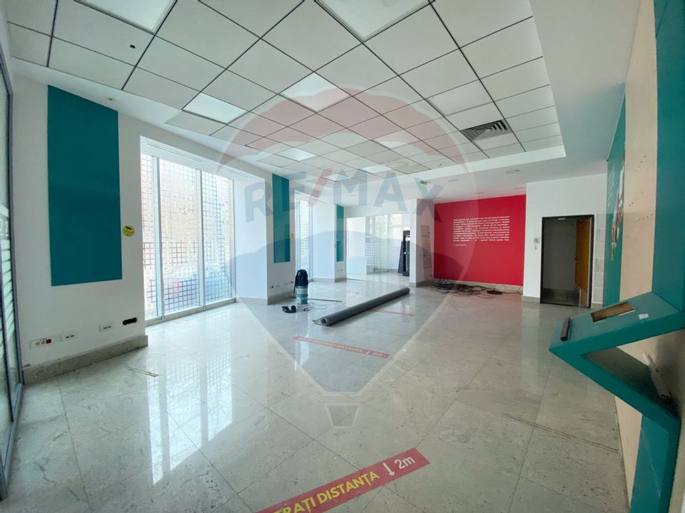 1,350sq.m Office Space for rent, Ultracentral area