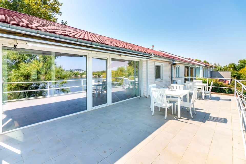 Snagov - Vila 5 camere cu terase mari si iesire directa la lac