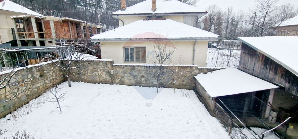 6 room House / Villa for sale, Central area
