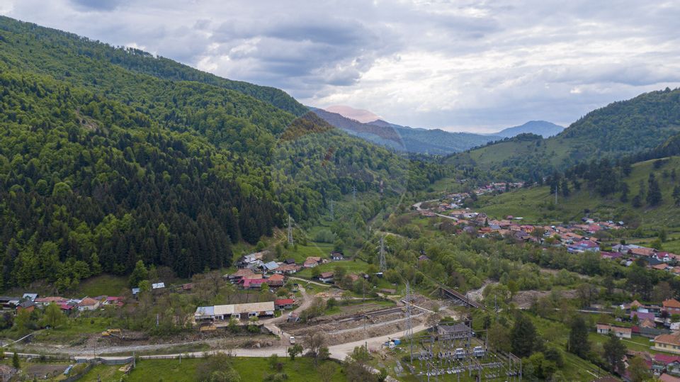 Pensiune de vânzare sau schimb cu apt. în Constanța, Ciobănuș Bacău