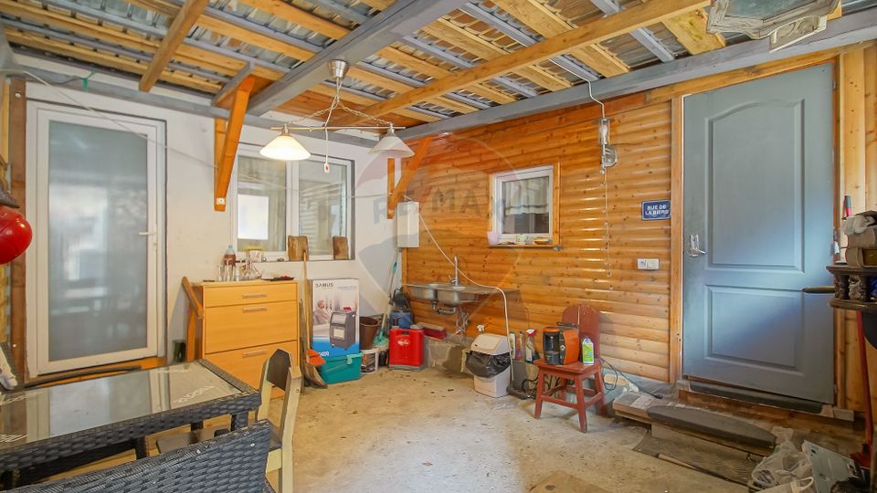 4 room House / Villa for sale, Glajarie area