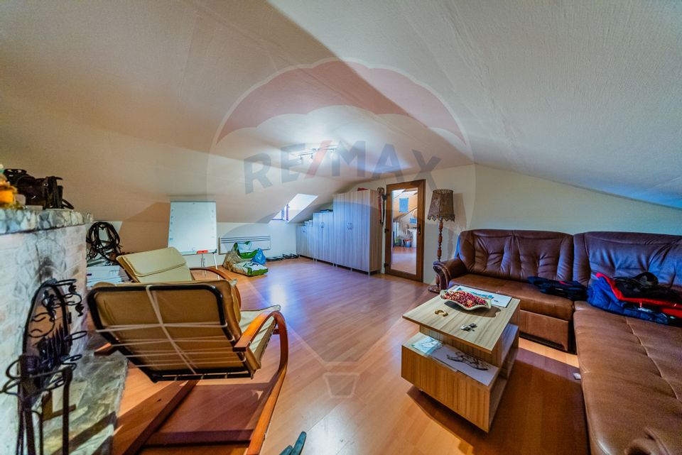 Land 4,000sqm Zadareni / Drumul Drumul principal