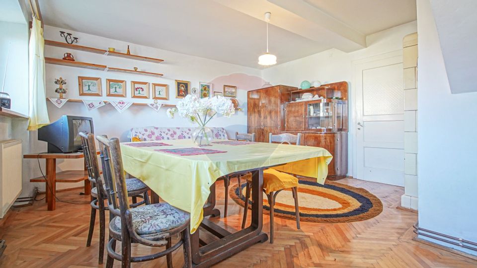 REZERVAT!Duplex cu aer burghez,  în vilă impunătoare pe Drumul Poienii