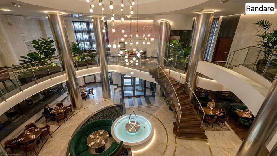 De inchiriat spatiu comercial ultracentral, Piata Revolutiei - Bacau