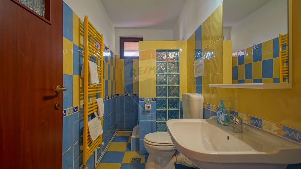 Casă / Vilă de vânzare în Râșnov, afacere-Pensiune clasificată