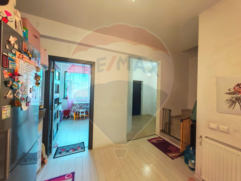 Casă cu 3 camere, curte și mansardă – Chiajna, str. Luceafarului