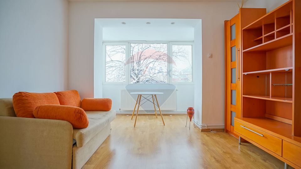 Apartament cu 2 camere, Centrul Civic, Brasov