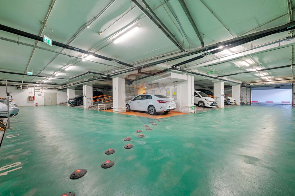 541sq.m Office Space for rent, Ultracentral area