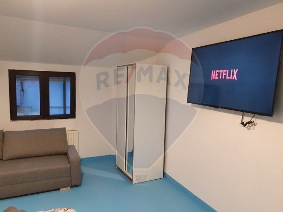 Hotel 29 camere de vânzare în zona P-ta Unirii