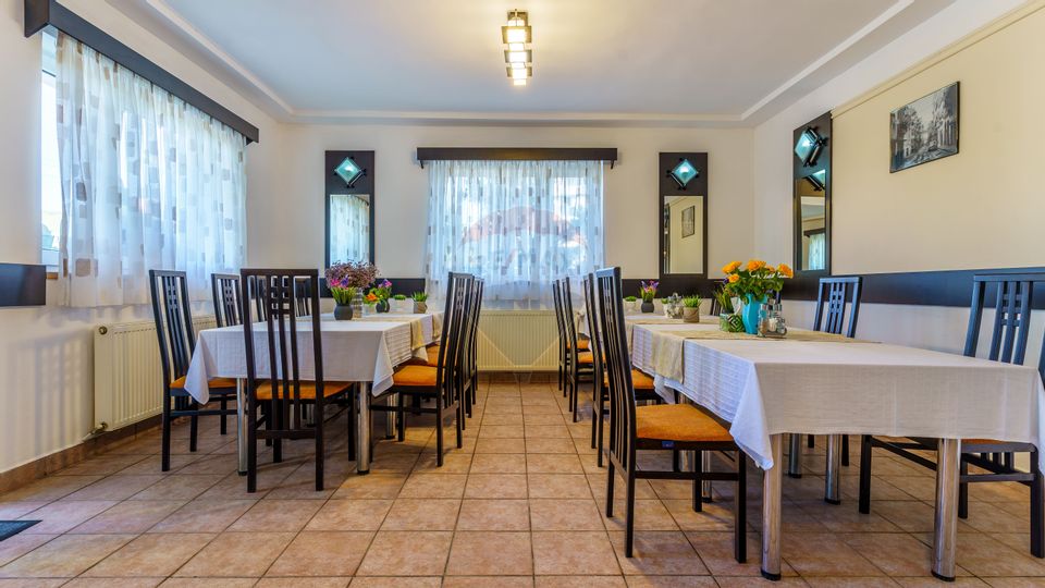 Pensiune cu 16 camere de vânzare, potential investitie,COMISION 0