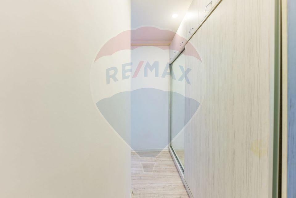 Apartament cu 2 camere Arad Plaza cu loc de parcare privat