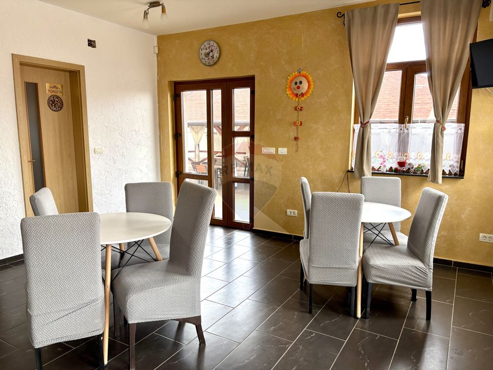 190sq.m Commercial Space for rent